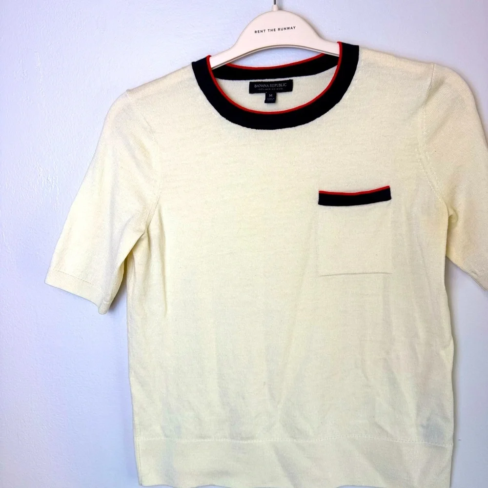 Banana Republic Cream Sweater Merino Wool - Picture 3 of 4